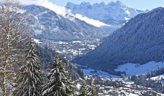 HÔTEL LES TRIOLETS (B&B) Châtel