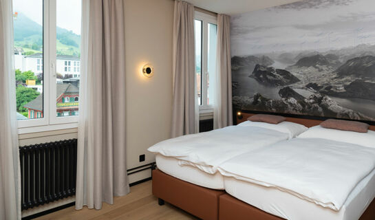 BOUTIQUE HOTEL STANSERHOF (B&B) Stans (CH)