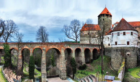 MAIERS OSTSTEIRIRSCHER HOF Söchau